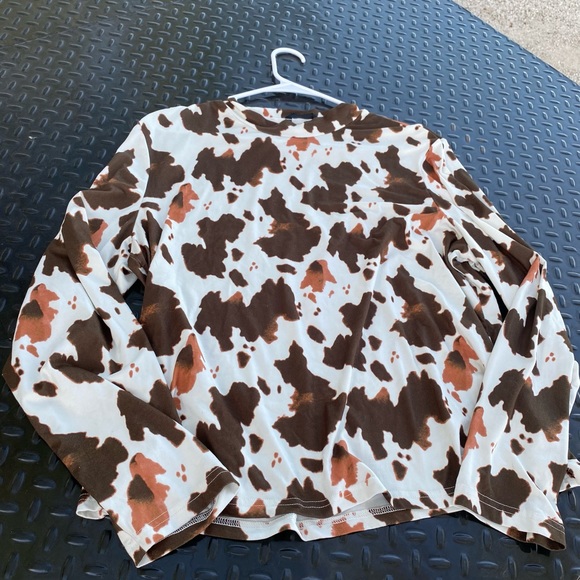 Cow Print Long Sleeve Turtleneck - Picture 1 of 2